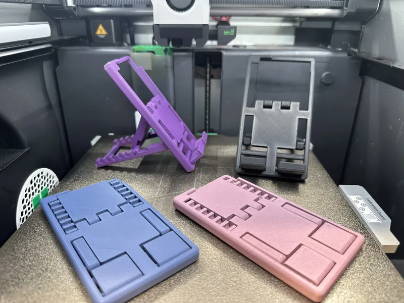 Foldable Phone Stand
