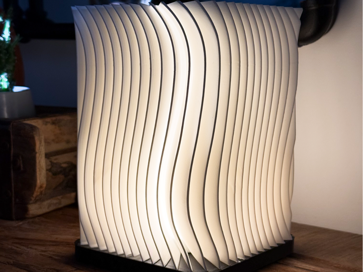 Modern design table lamp