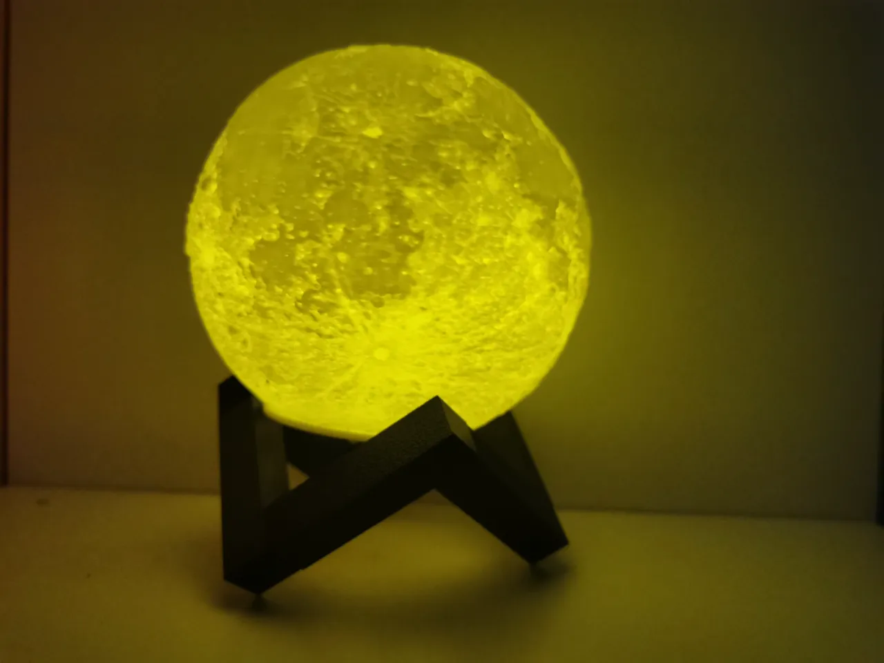 Moon Lamp view 2
