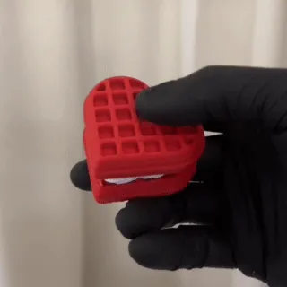 Heart Shaped Waffle Clicker view 3