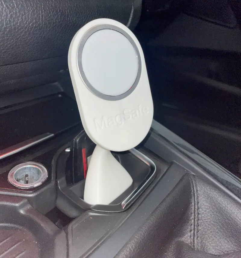 BMW F20/F21 Cupholder Phone Mount with MagSafe