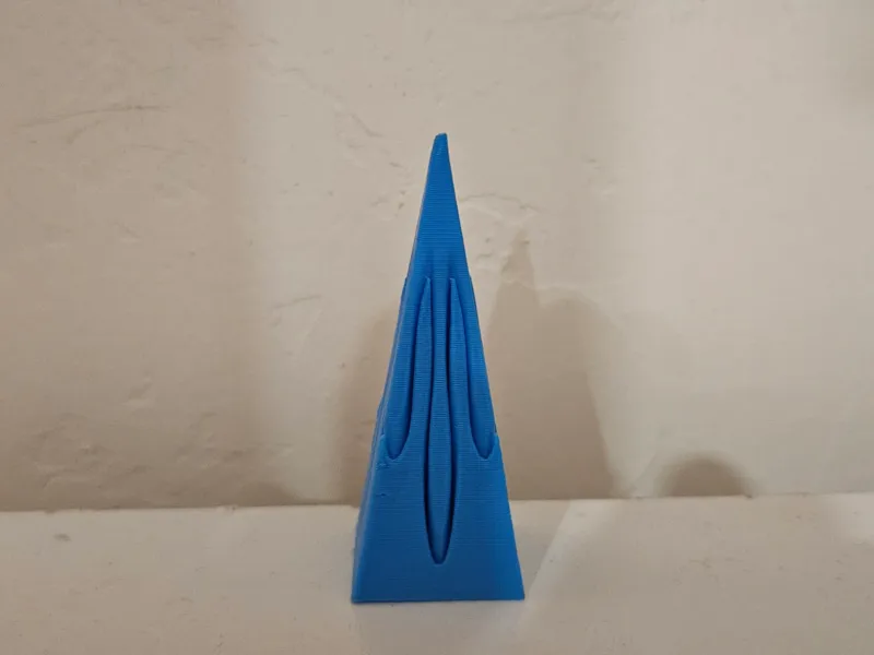 Satisfying Geometric pass-Through sculptrure