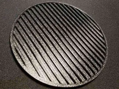 Coaster for hot and cold beverages