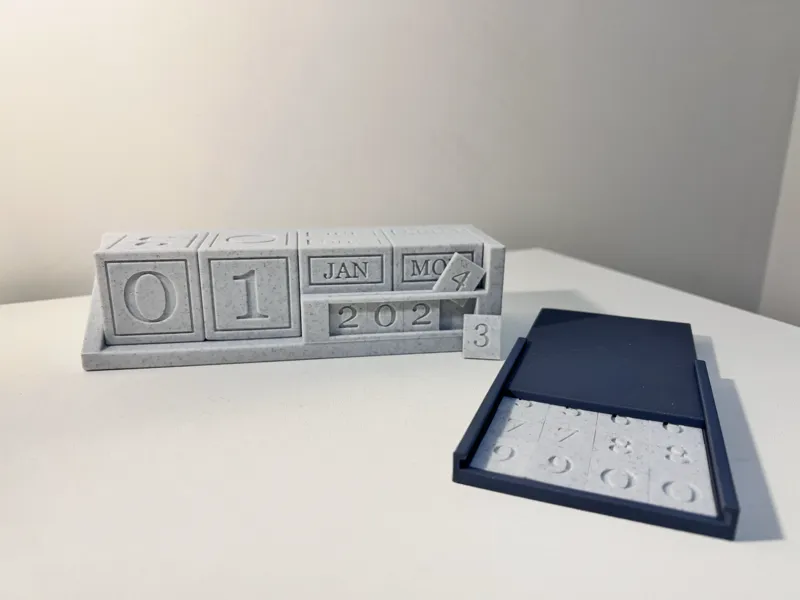 Perpetual Calendar with Swappable Year Tiles and Customizable Cards