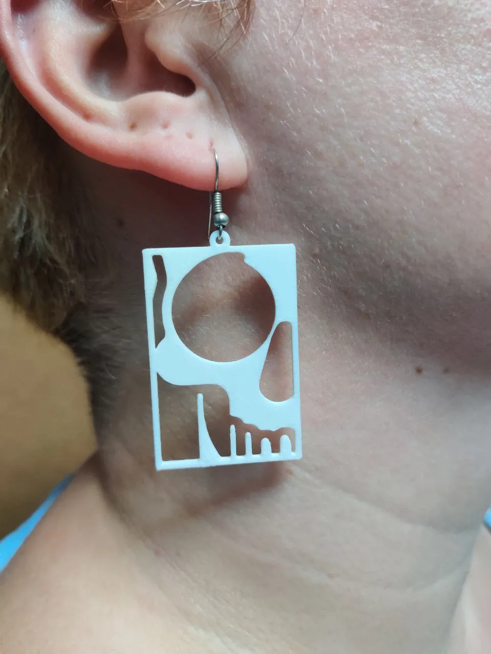 Fragmented Skull Earring view 2