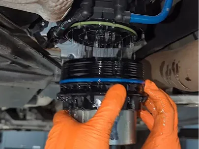 Fuel filter removal tool - Mercedes Benz C, E... 