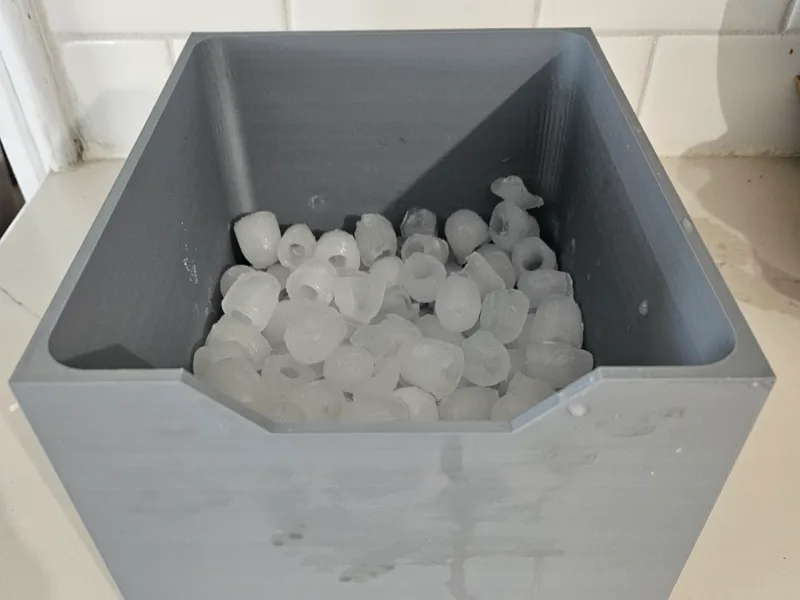 Large Ice Tray