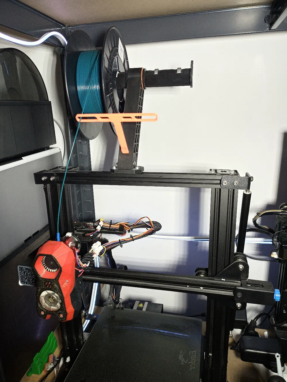 Dual spool holder by @Plko MakerWorld: Download Free 3D Models