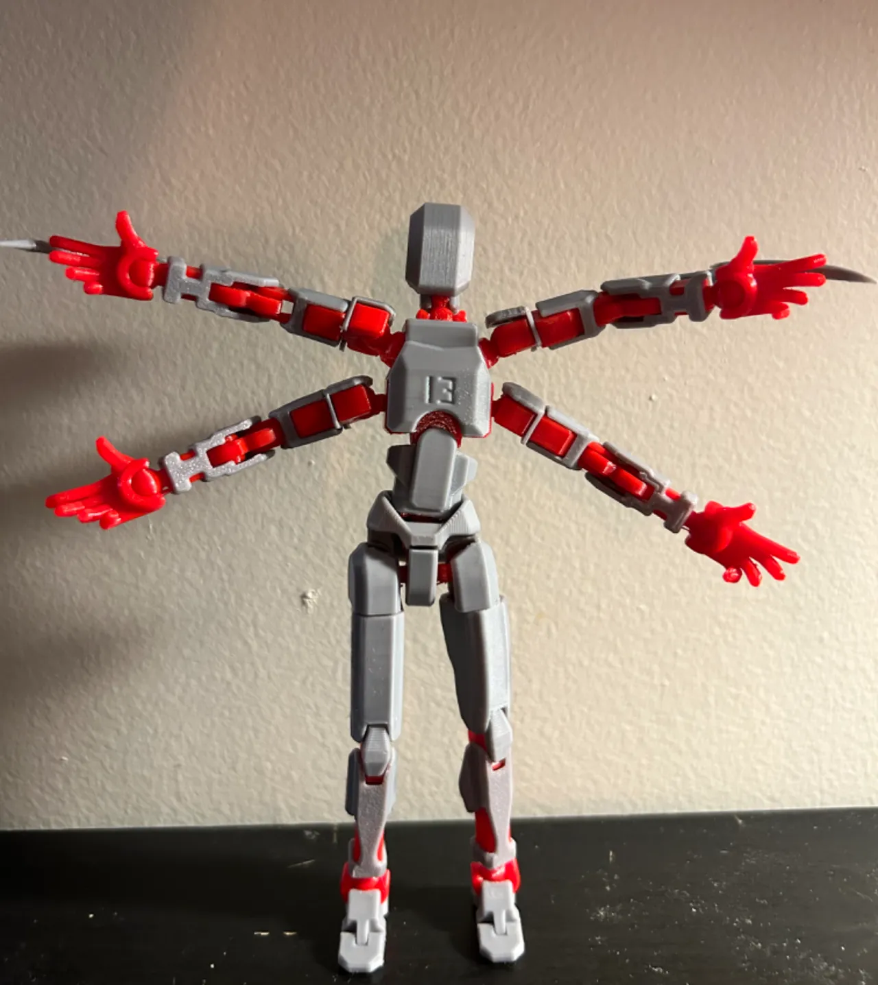 4 Arms for Dummy 13 view 3