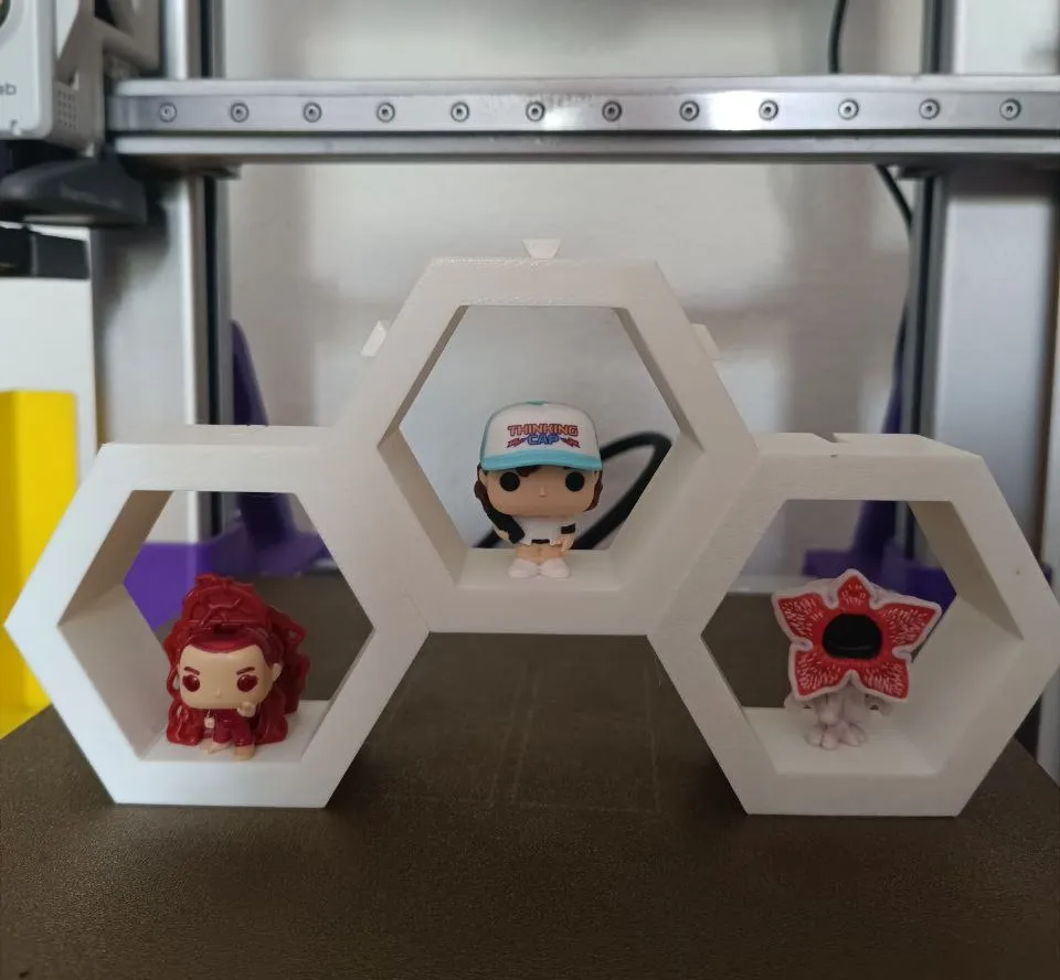Hexagonal Modular Shelf - Free 3D Print Model - MakerWorld