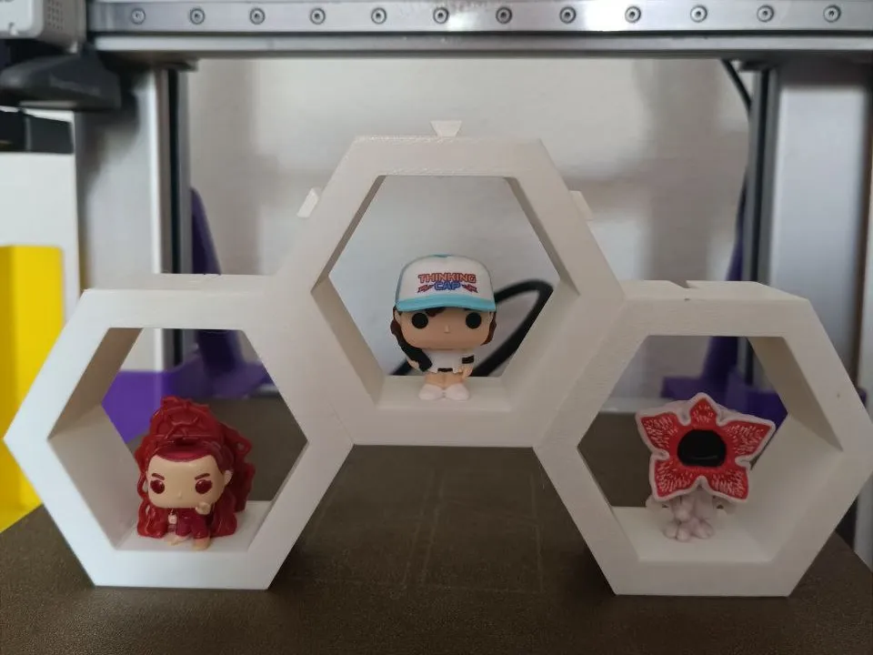 Hexagonal Modular Shelf - Free 3D Print Model - MakerWorld