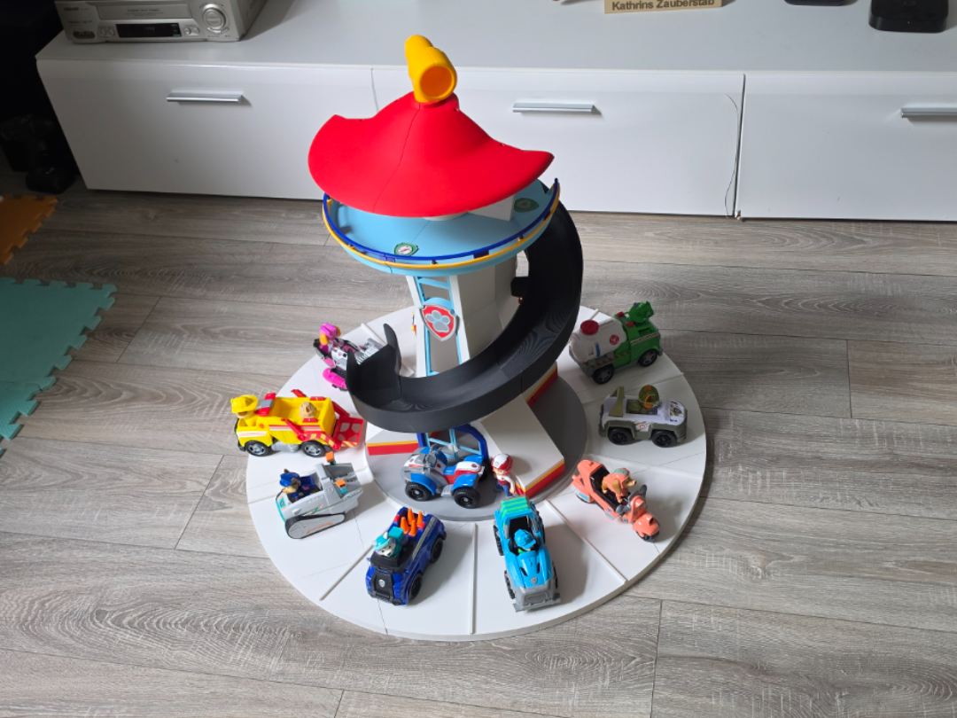 Paw Patrol Aussichtsplattform  Parkplätze 