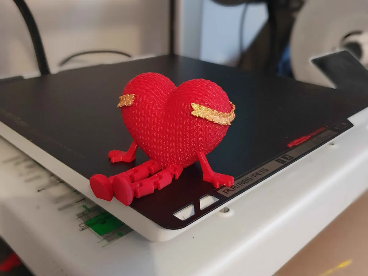Valentines Knit Flexi Heart With Laurel Crown V2 - Free 3D Print Model ...
