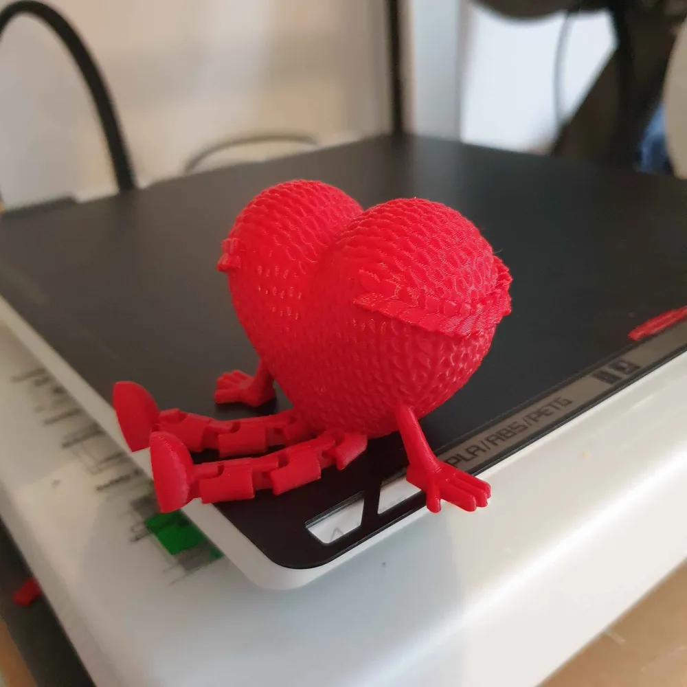 Valentines Knit Flexi Heart With Laurel Crown V2 - Free 3D Print Model ...