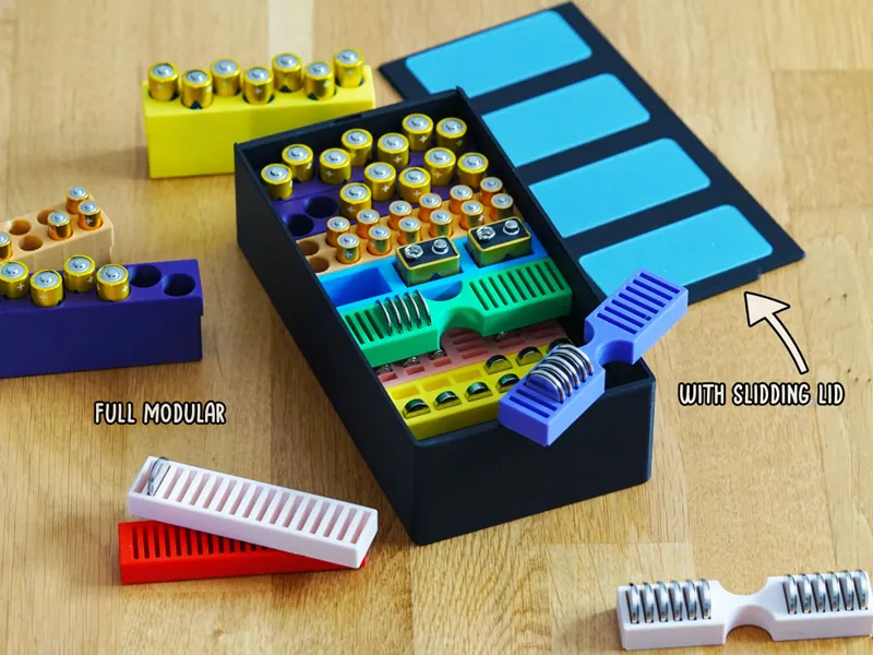 Modular battery storage box with slidding lid