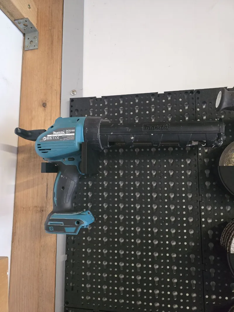 Lidl/Parkside Pegboard Makita Caulk Gun Holder