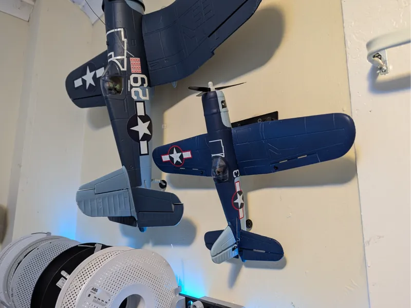LEAMBE F4U Corsair Wall Mount