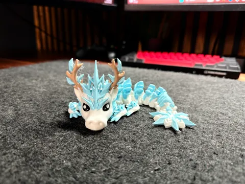 Baby Articulated Snowflake Dragon - By Vixvvo3D view 3