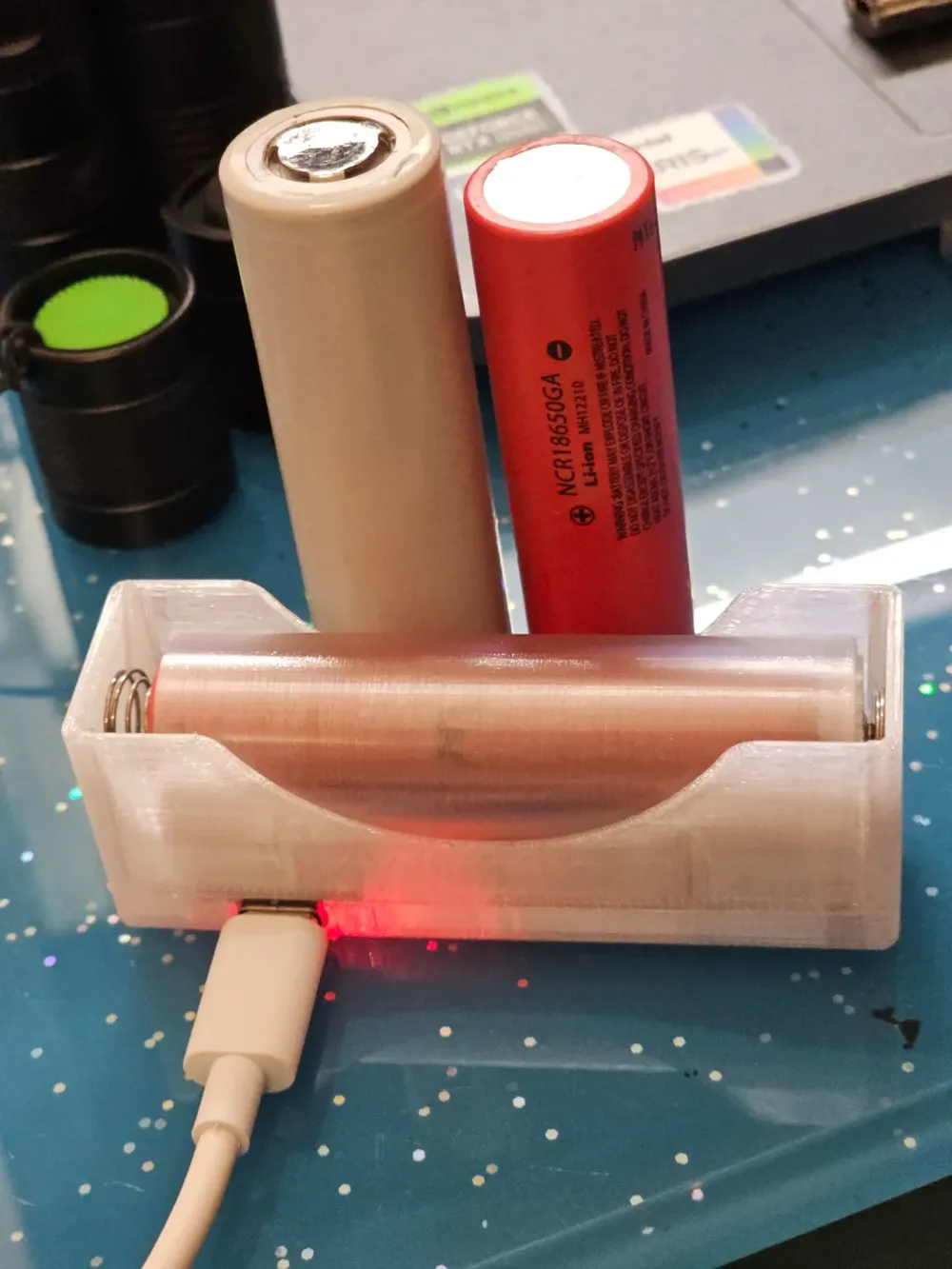 21700 Lithium Battery Charger (using a Type-C TP4056-1A charging module ...