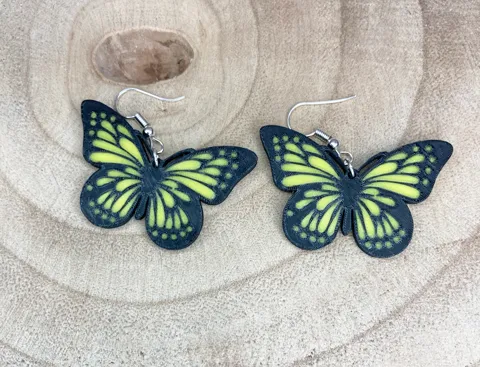 Flying butterfly earrings view 3