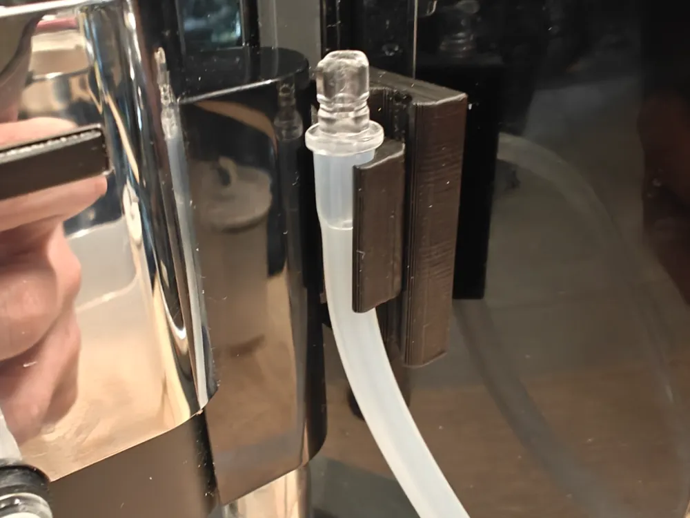 Magnetic milk pipe holder