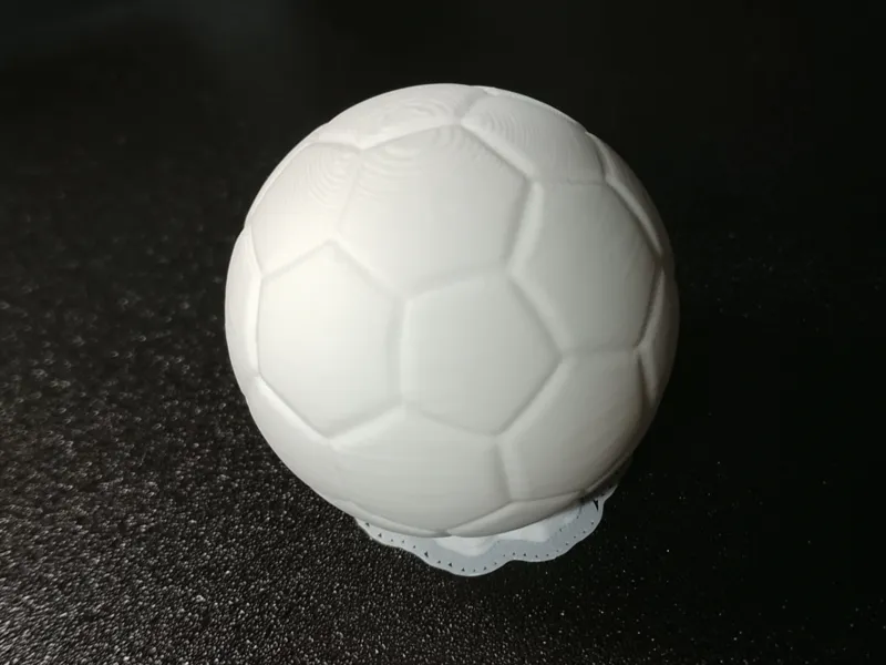 Fußball einfarbig