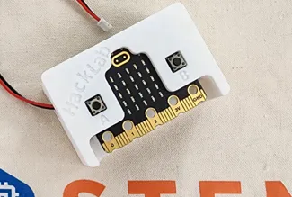 micro:bit V2 Case with AAA Battery Compartment