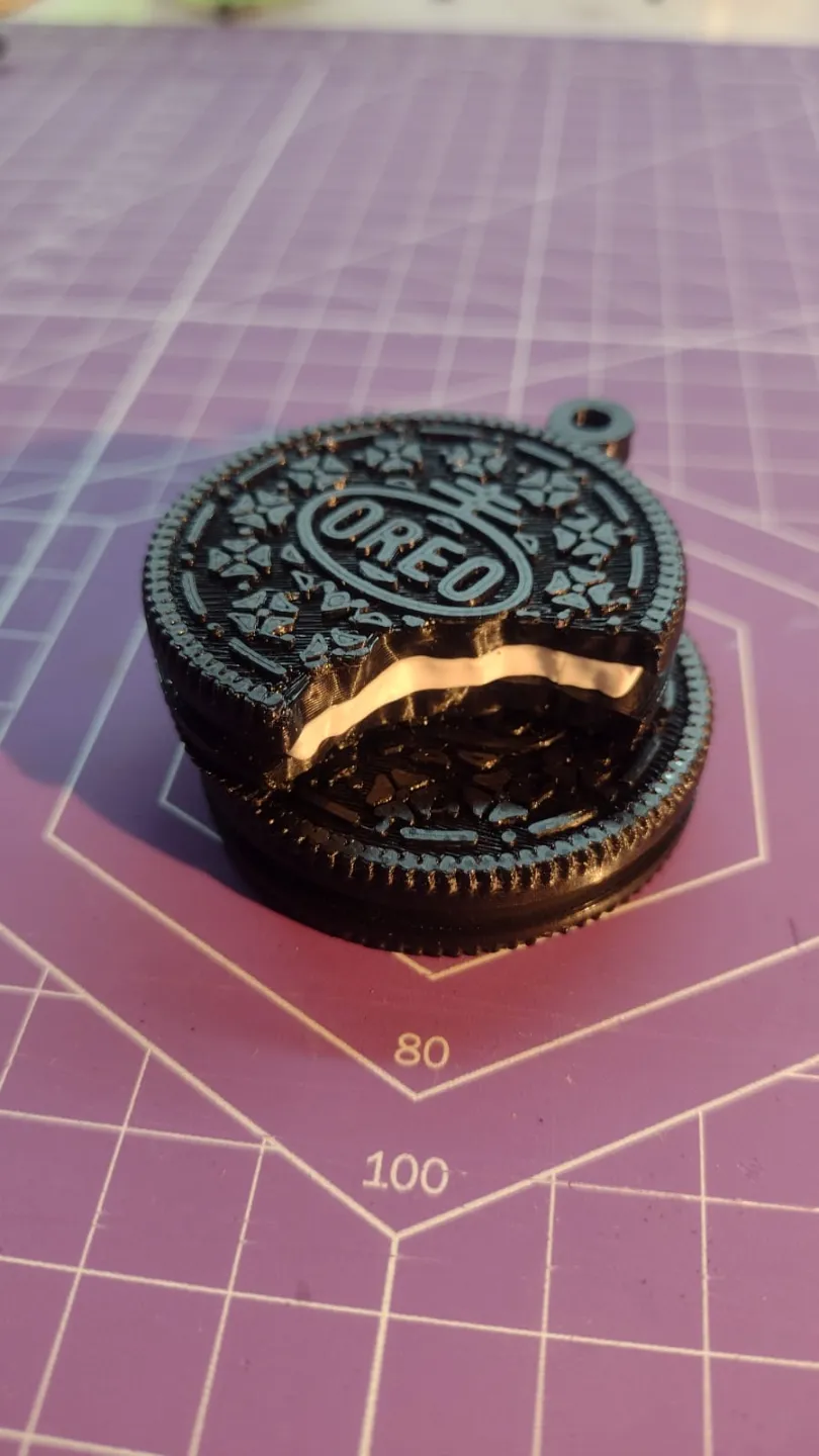 Oreo Heart keychain/earrings view 2