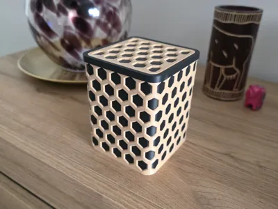 Tabletop waste bin