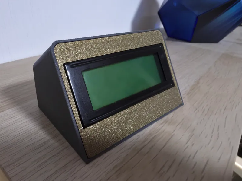 NEW!!! Enclosure for LCD2004 with ESP32