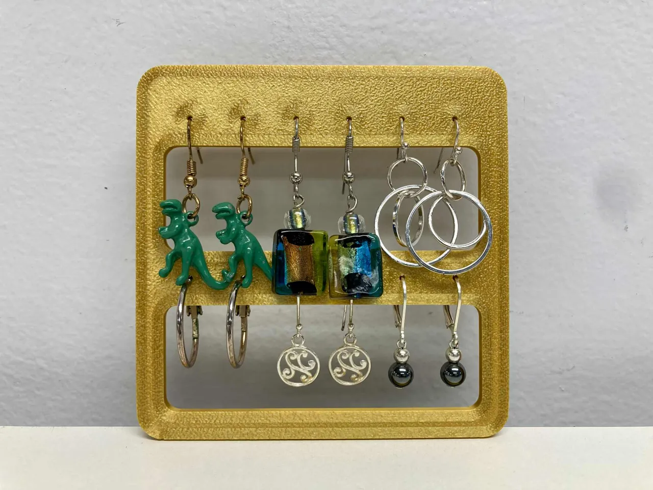 Earring Cards and Slotted Organizers (6x6 matrix) view 4