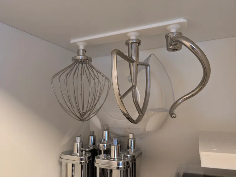 KitchenAid 6.7L/7 Quart Accessory Holder