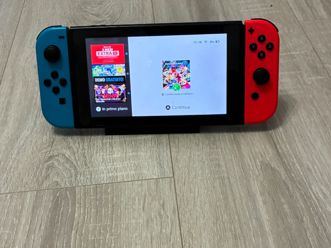 supporto per NINTENDO piccolo e funzionale