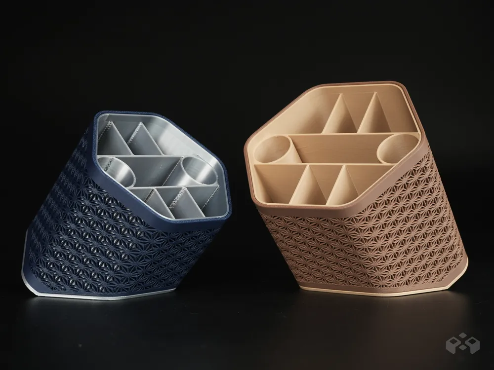 Asanoha Kumiko pen holder interior compartments blue and beige versions