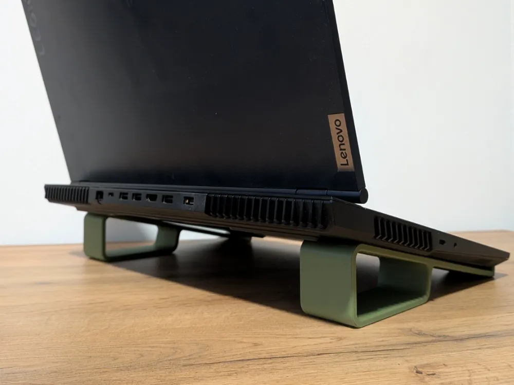 Soporte: Laptop Stand for Maximum Airflow. Referencia del modelo original.