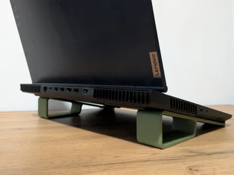 Soporte: Laptop Stand for Maximum Airflow — referencia de MakerWorld