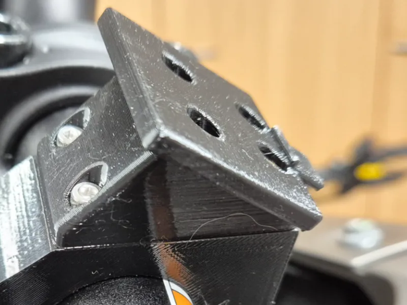 Navigation screen adapter for Yamaha Tenere