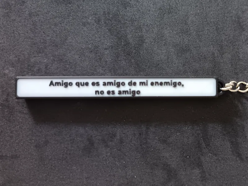 Llavero – Amigo de mi enemigo no es amigo