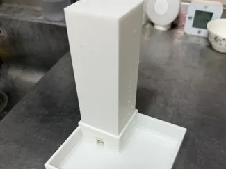 鳥用喝水盆方形