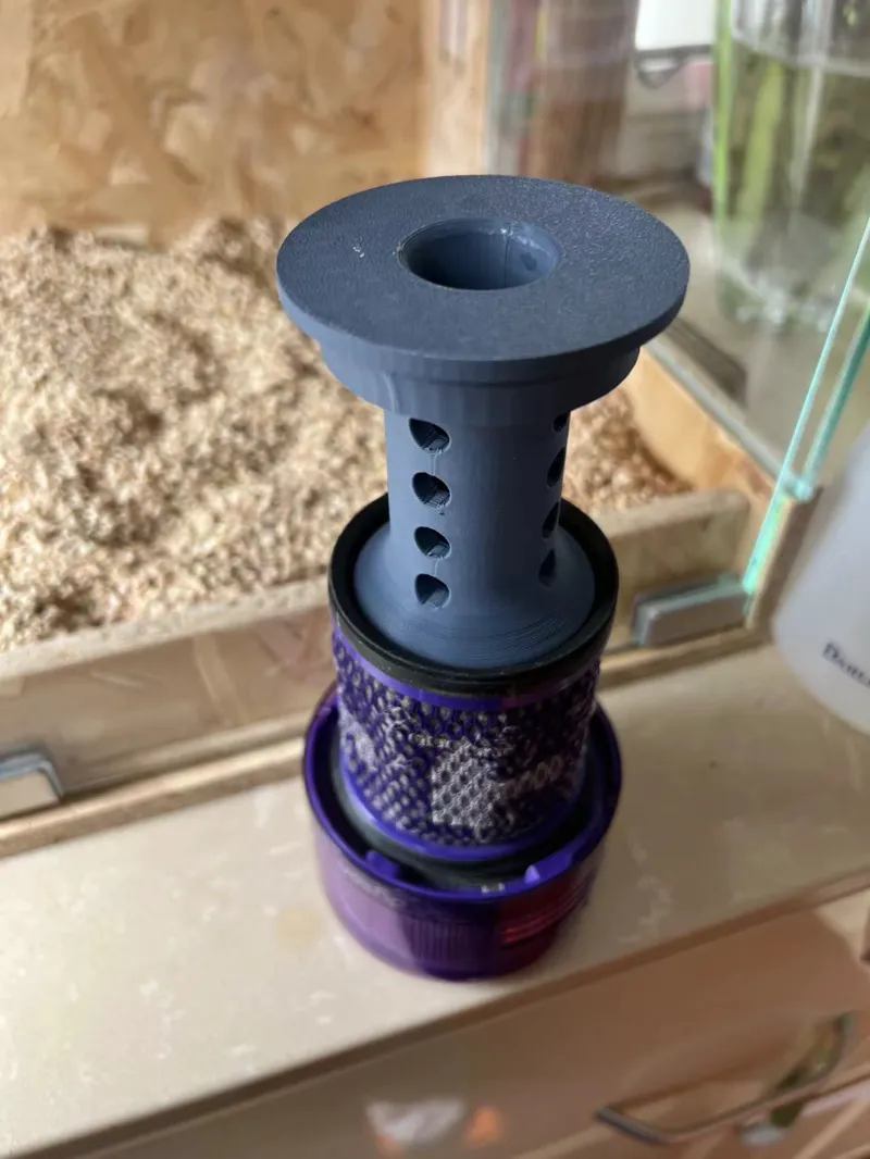 dyson filter cleaner for V12