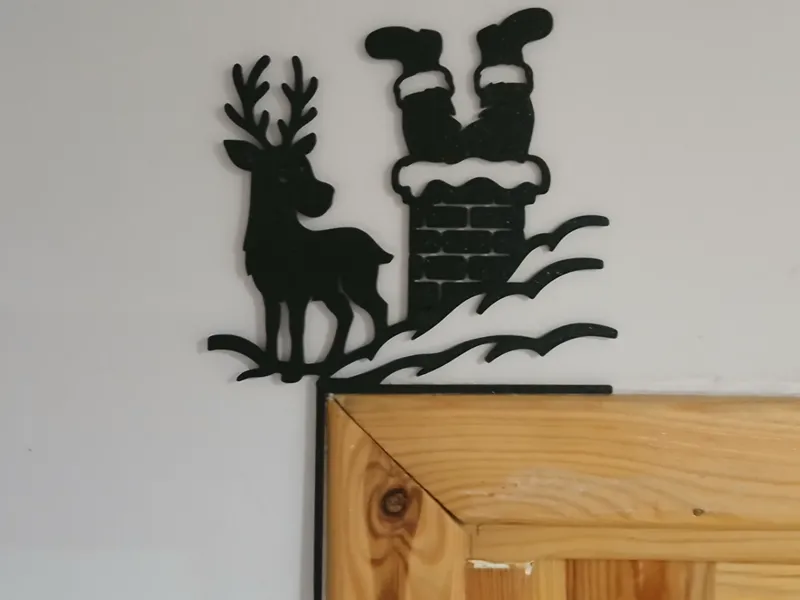 Christmas corner door decoration