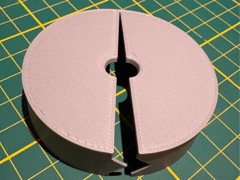 Parametric Cable Management Plug
