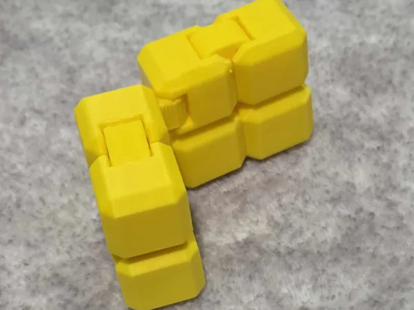 https://makerworld.bblmw.com/makerworld/model/US1216c066d35765/design/2025-10-23_bef2ab8ccc36a.jpg