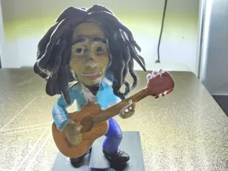 Piccolo simpatico Bob Marley