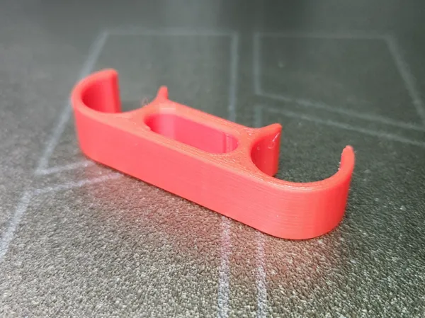 Clip pour tuyaux de watercooling AIO