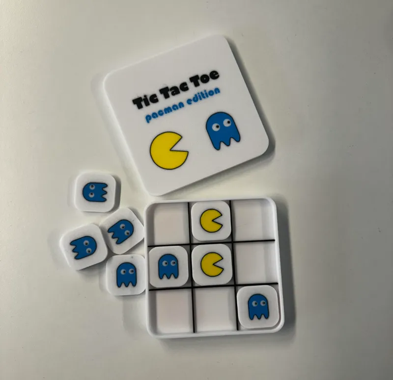 Tic Tac Toe - pacman edition