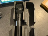 Support micro Sennheiser EW-D e835s (bords arrondis) — photo 2