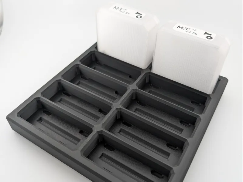 Gridfinity Bins for Clamshell Parts Boxes