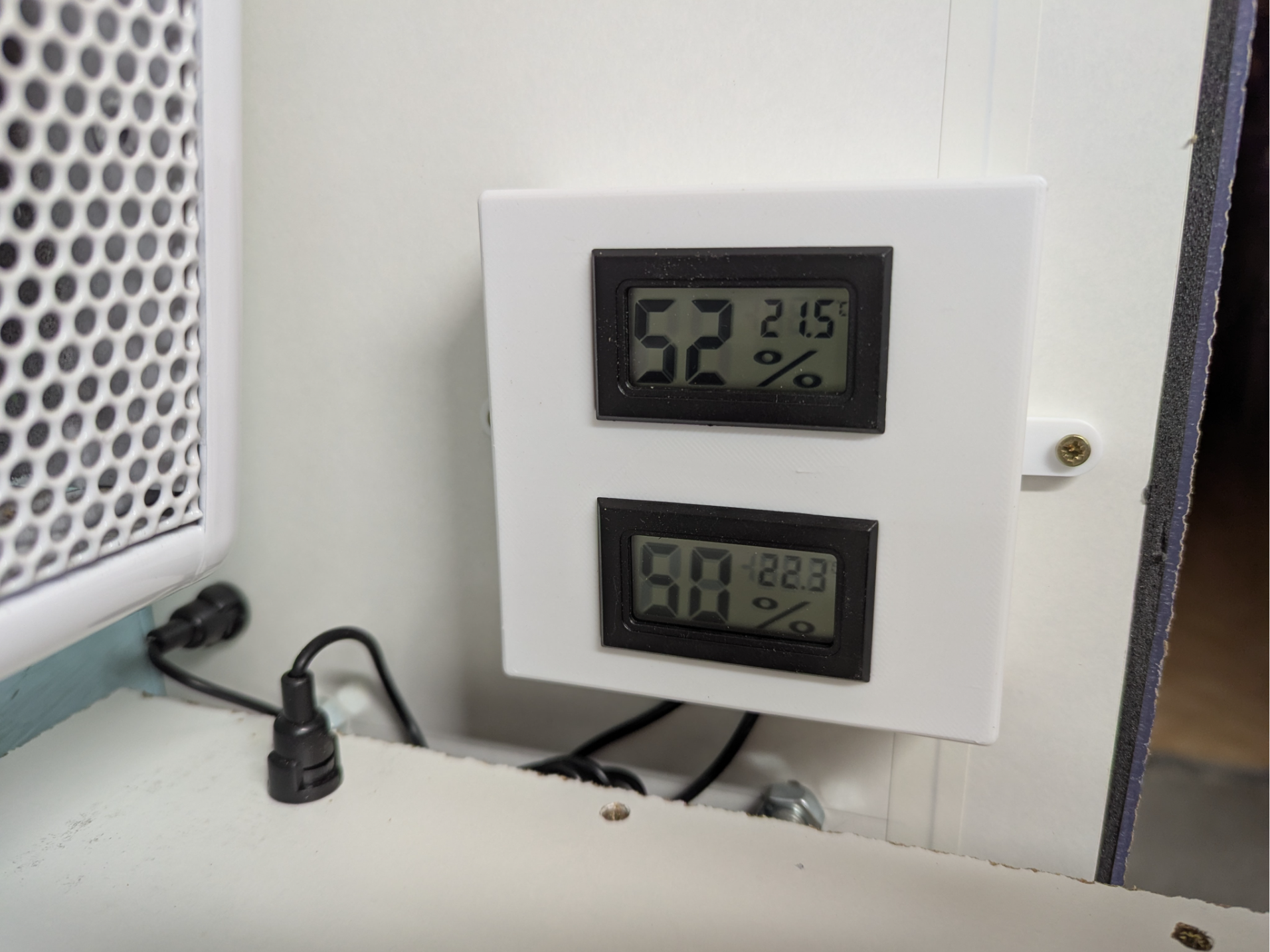 Gehäuse Thermometer Feuchtefühler