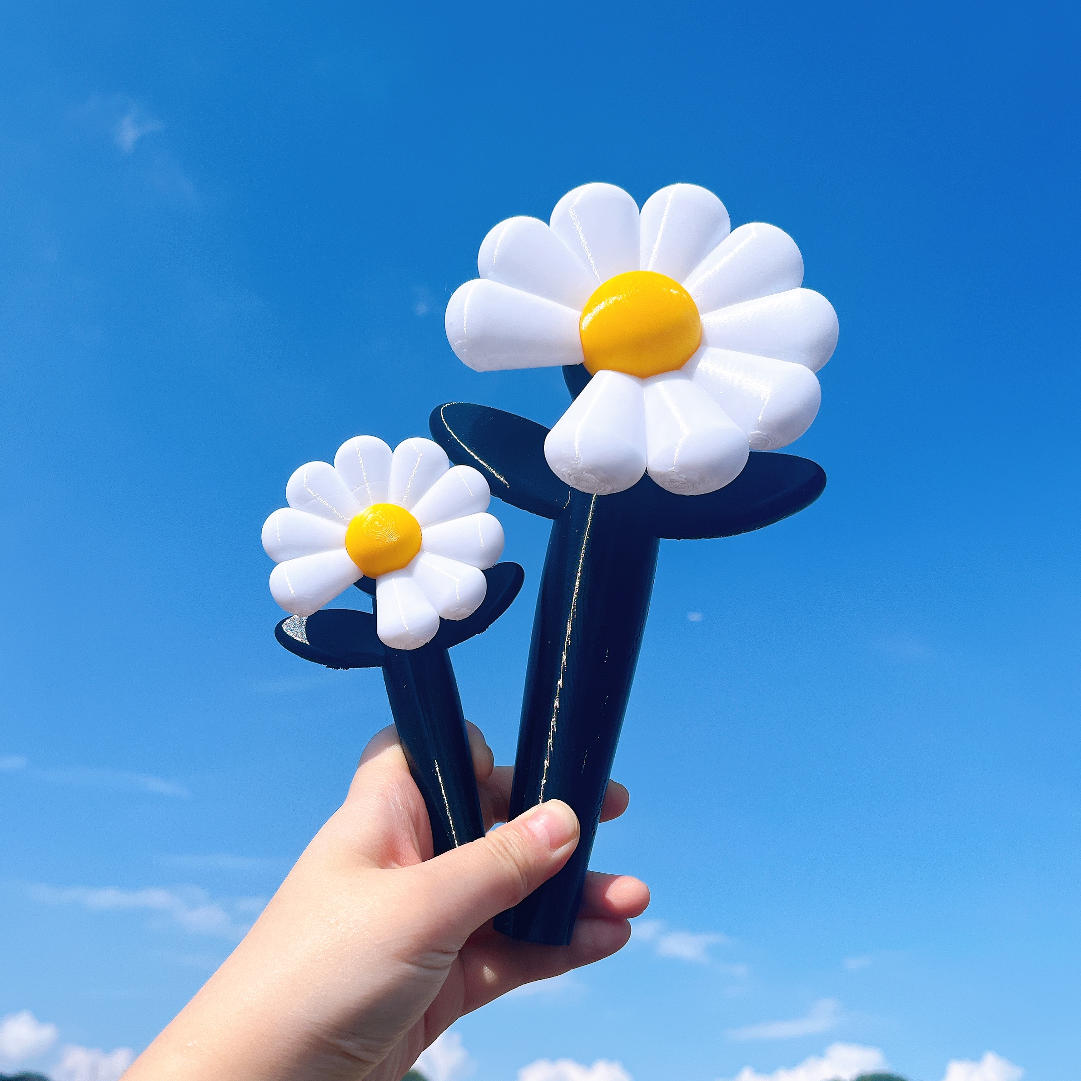 Miniatura 2 do modelo 3D GD权志龙小雏菊花应援棒装饰（无需AMS）